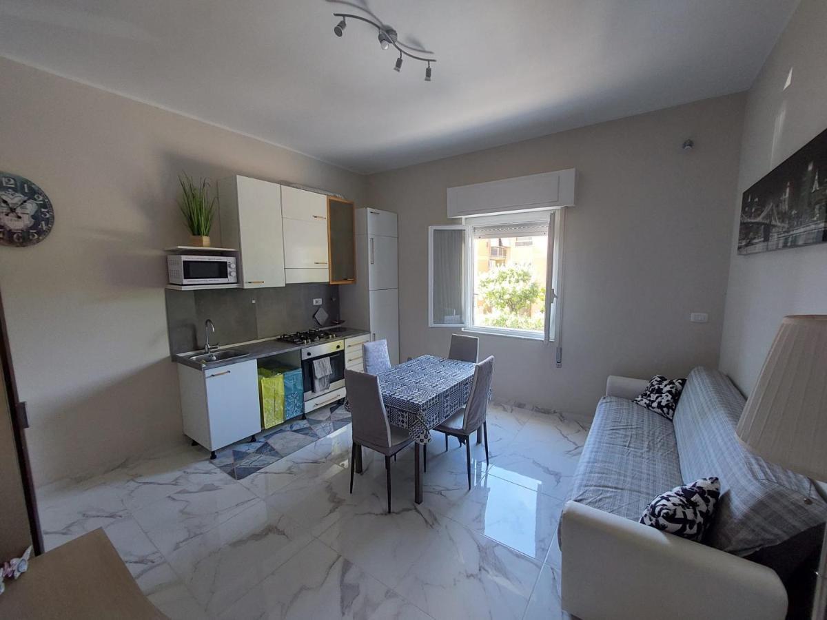 El Mar Casa Vacanza Lavinio Mare อันซีโอ ภายนอก รูปภาพ